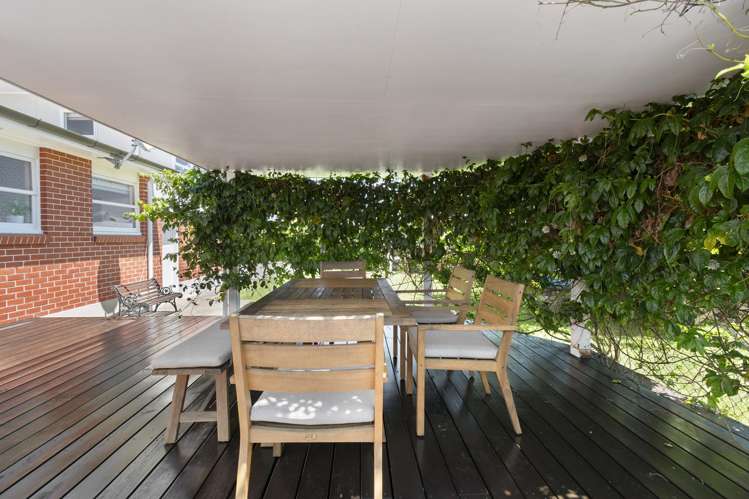 6 High Street Bulls_3