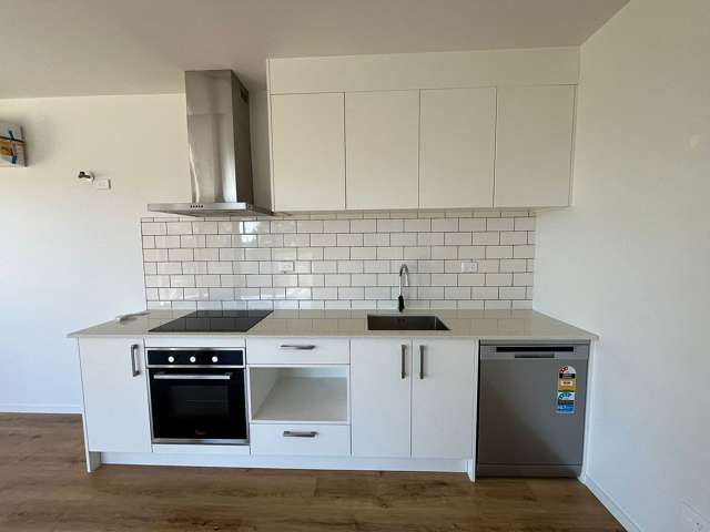 38A White Heron Drive Royal Heights_2