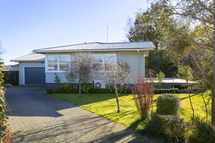 14 Simkin Street Taupo_26