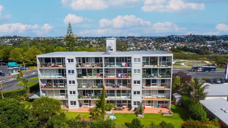 10/160 Kepa Road Orakei_3