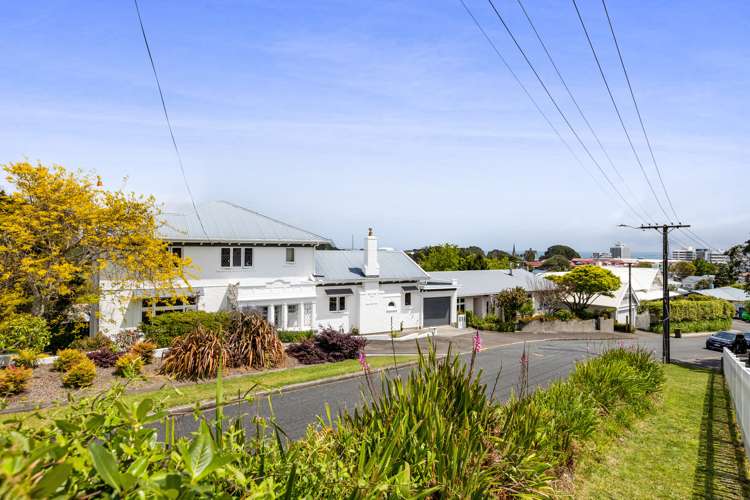 6 Ridge Lane New Plymouth Central_28