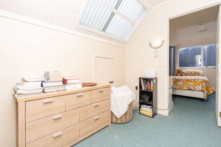 52b Pelorus Street Glenview_12