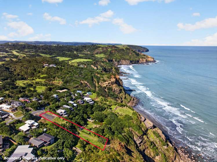 9 Ngatira Road Muriwai Beach_14