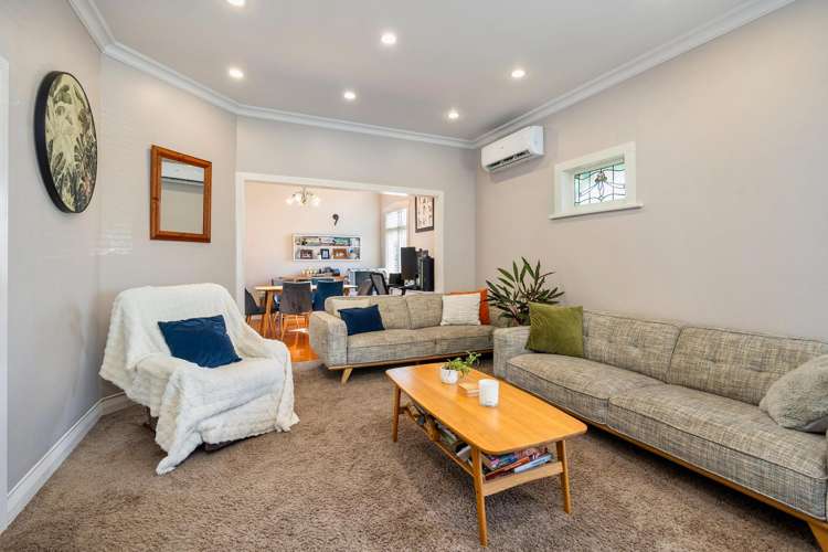95 Alberton Avenue Mount Albert_12