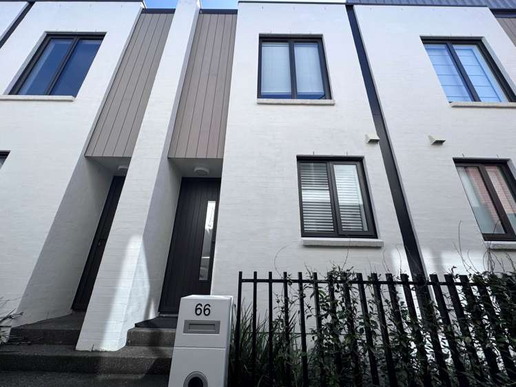 66/666B Great South Road Ellerslie_1