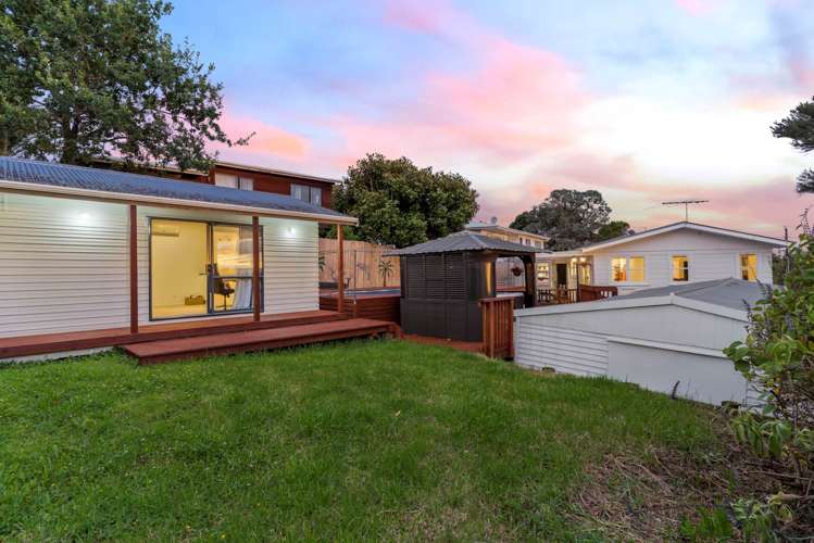 1/37 Roberts Road Glenfield_12