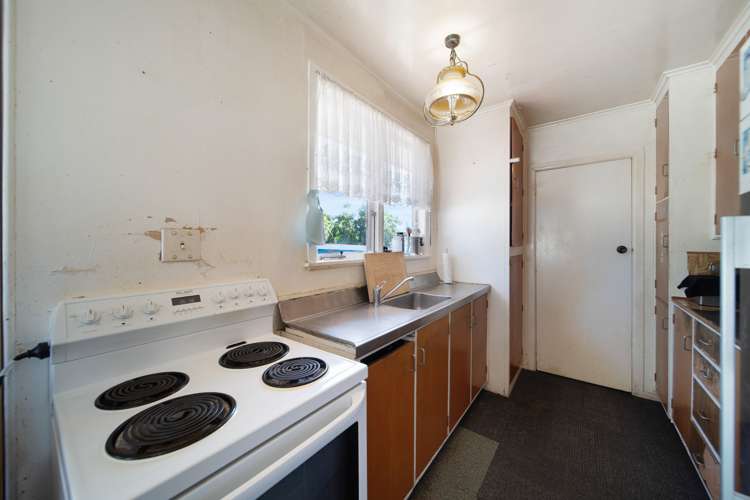 15 Whitley Crescent Otara_8