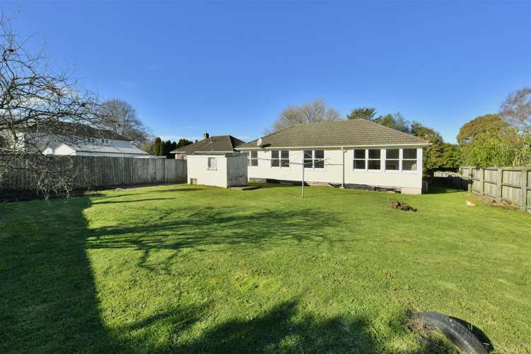 9 Attlee Crescent Bryndwr_11