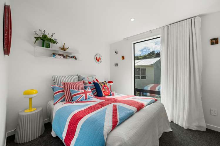 8-50 Friend Street Karori_14