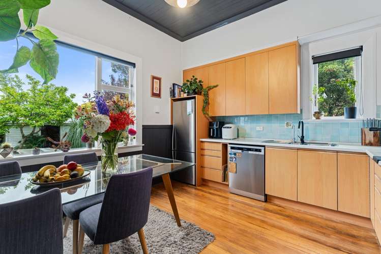 11 Ings Avenue St Clair_9