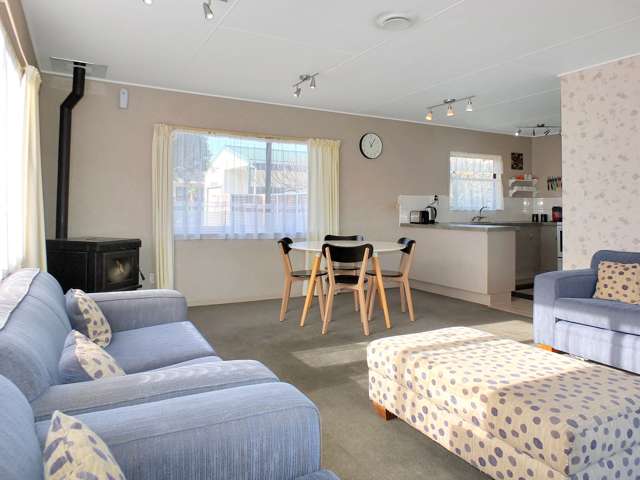 16 Cousins Avenue East Foxton Beach_3