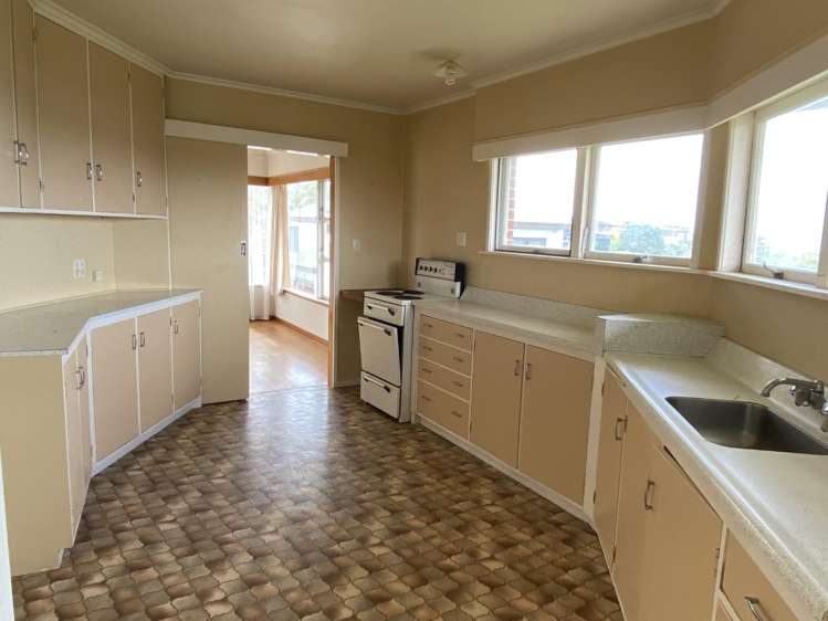 39 Toroa Street Torbay_1