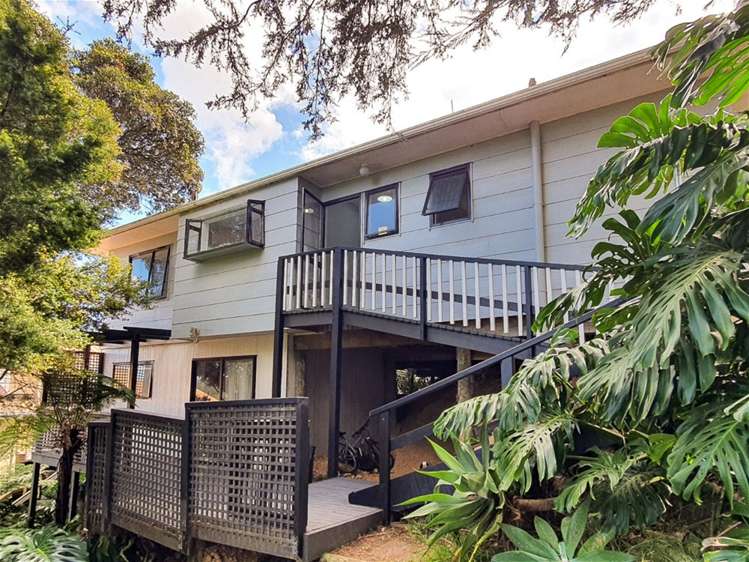 13 Tui Grove Paihia_19