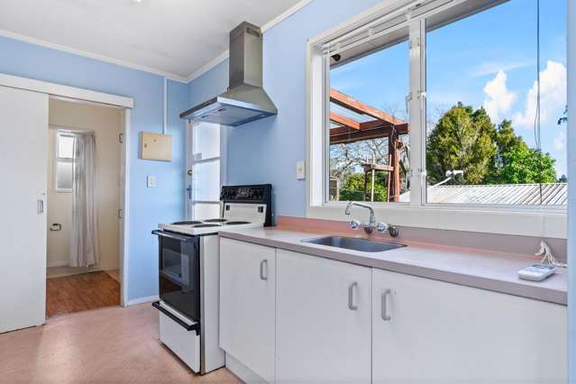 1/12 Cresta Avenue Beach Haven_3