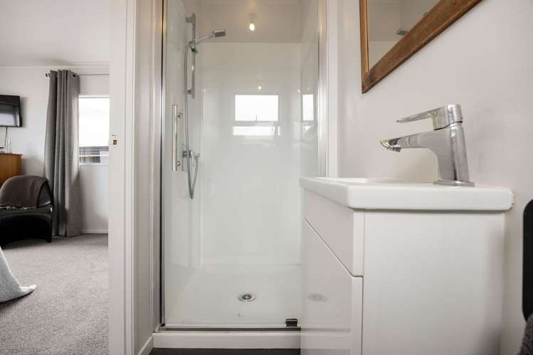 109 Comries Road Chartwell_9