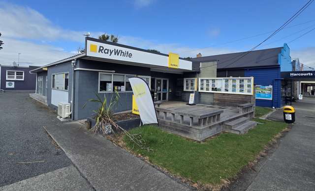 Prime Commercial Space in the Heart of Waipu