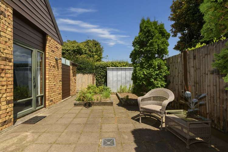 9 Hinewa Road Otumoetai_10