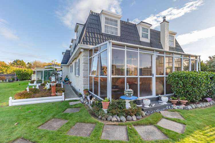 2 Avon Street Levin_13