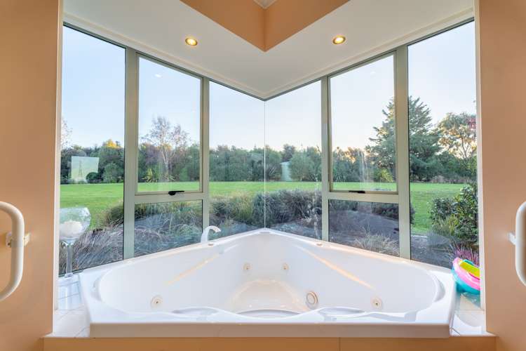 520 Fraser Road Levels Valley_13