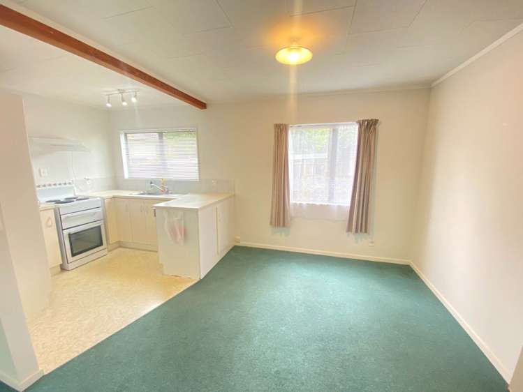 2/24 Castleford Street Green Bay_5