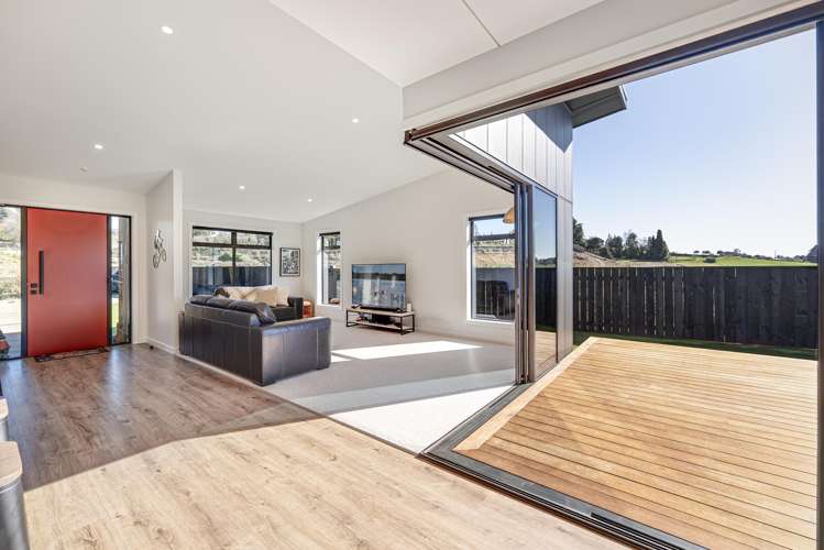 64 Les Wakefield Road Mapua_9