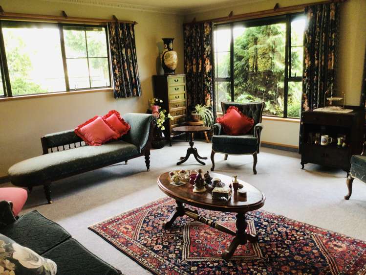 77 Beach Road East Elgin_11