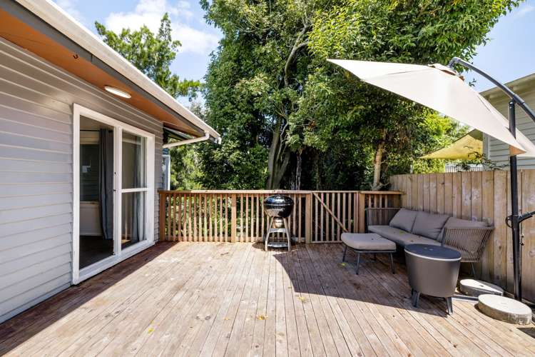 5 Balloch Street Fairfield_11