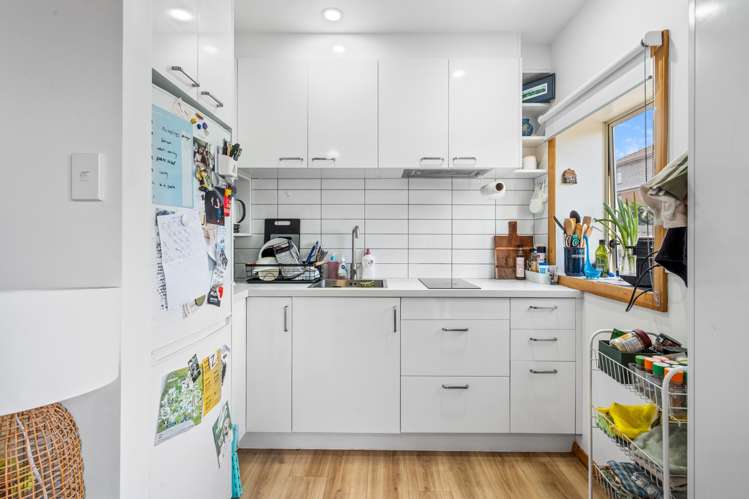 369 & 369A York Place Dunedin Central_10