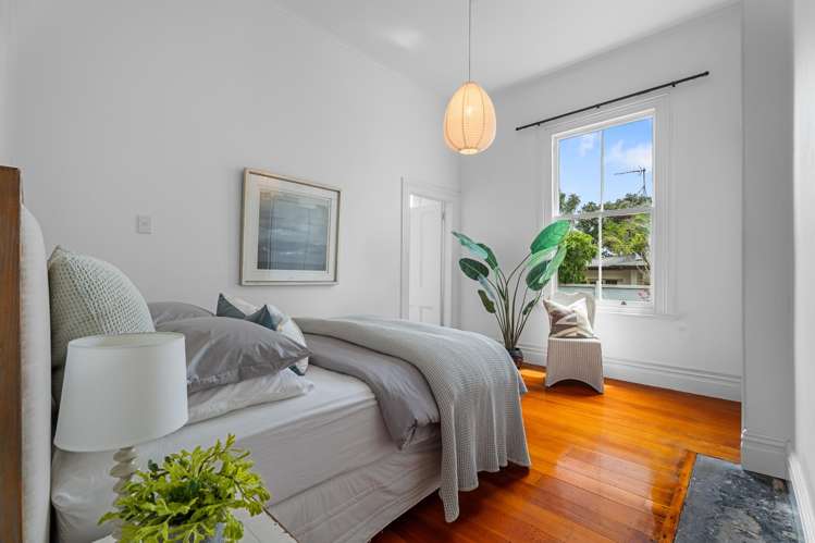 36 Oxford Terrace Devonport_19