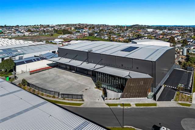 CBRE | 3,855sqm For Lease in Mount Roskill