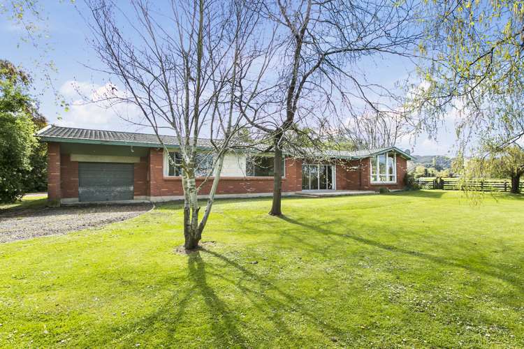 516 Riccarton Road West North Taieri_15