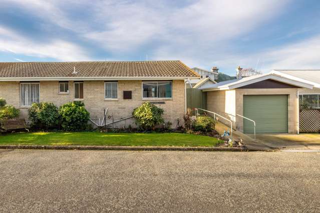 Sunny, spacious & surprisingly generous
