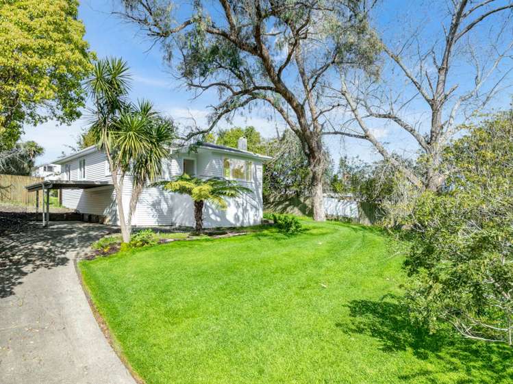 350 West Coast Road_0