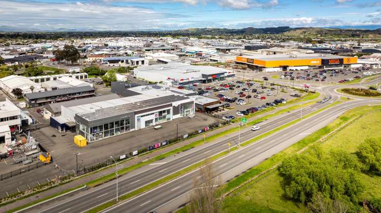 120 Prebensen Drive Onekawa_5