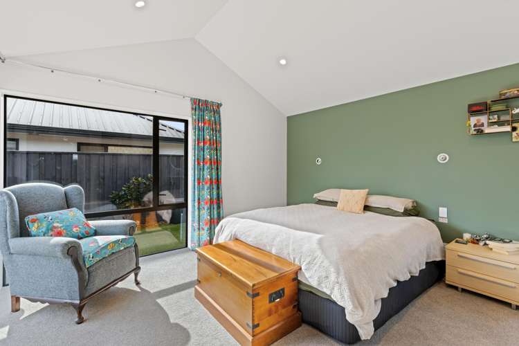 3 Picadilly Avenue Casebrook_11