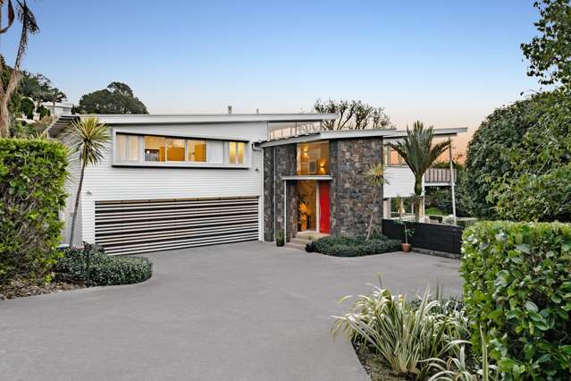 Platform House by Dave Strachan