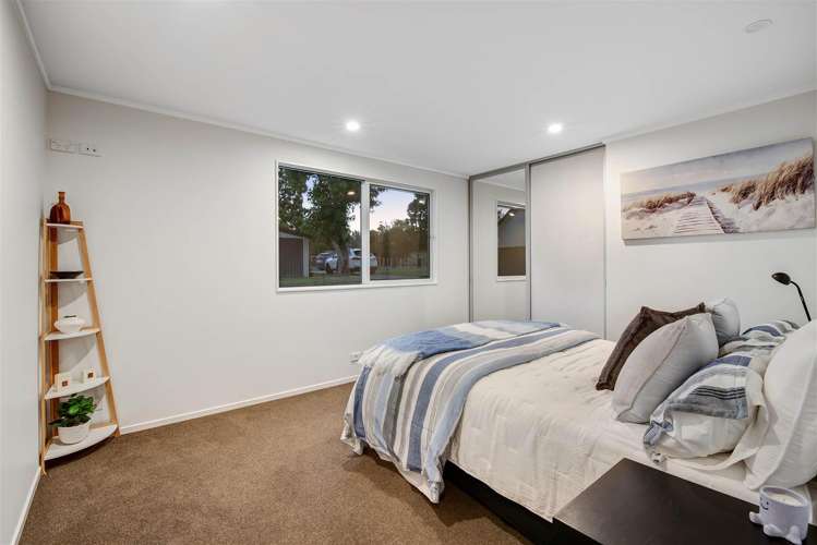 346 Ireland Road Waitoki_18