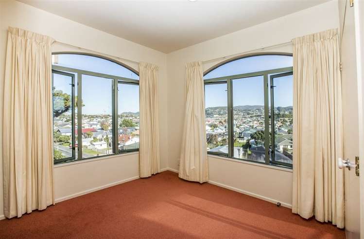 61 Otaki Street Miramar_13