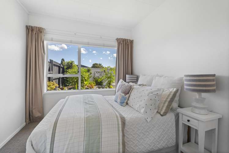 1/83 Centreway Road Orewa_12