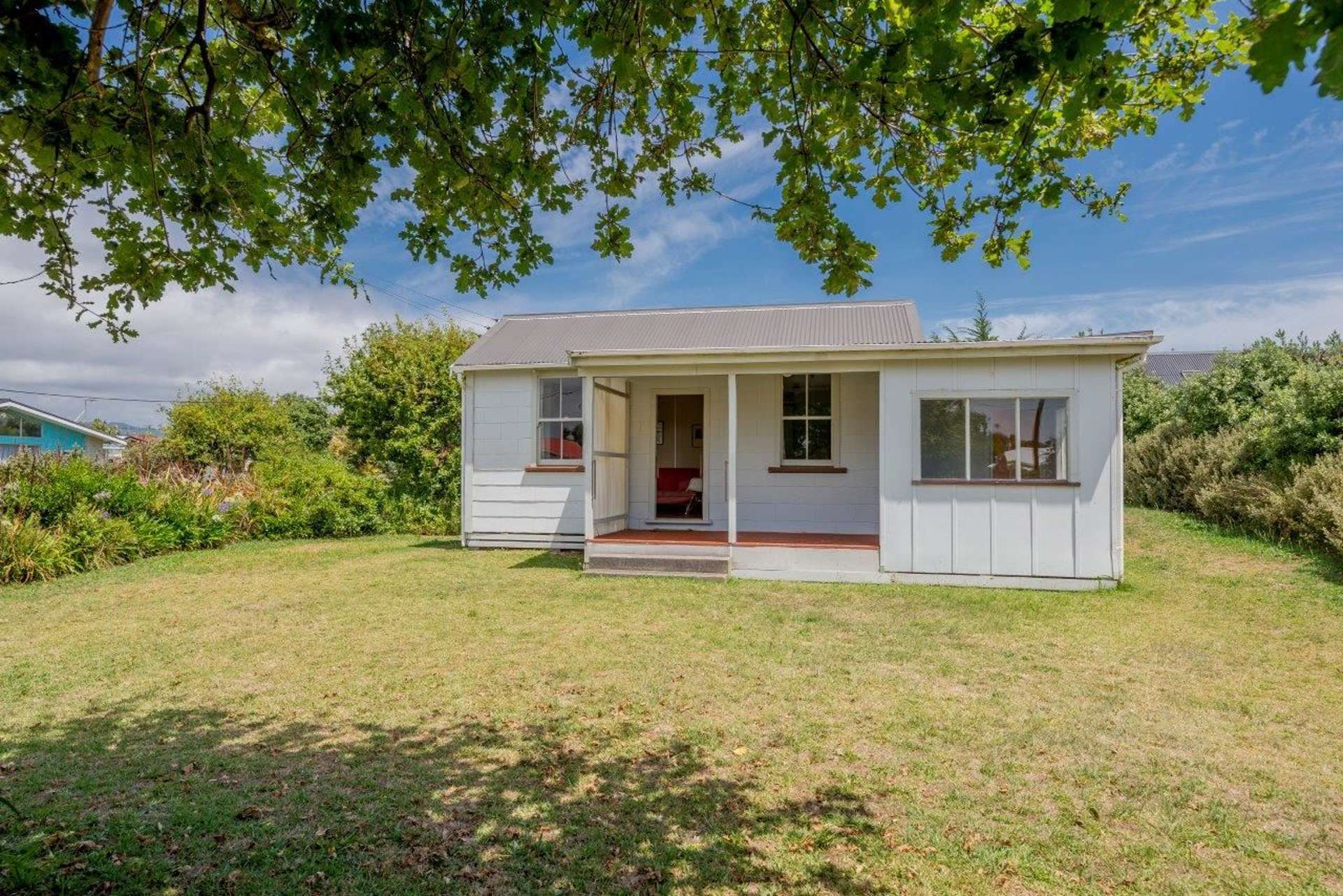 22 Hemara Street Waikanae Beach_0