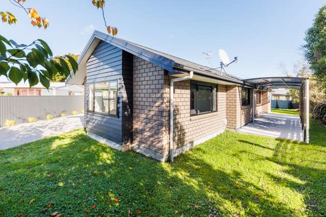 26 Kimberley Grove Westbrook_2