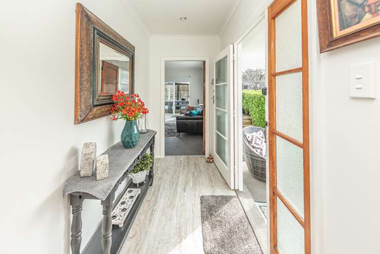 4 Dickson Crescent Saint Johns Hill_16