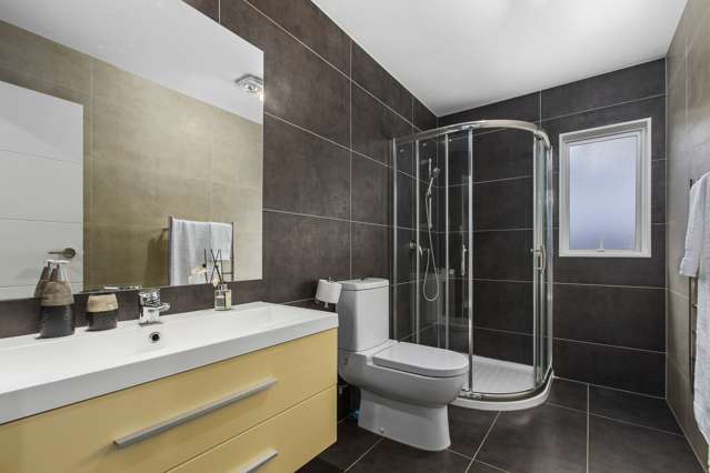 64 Laurel Oak Drive Schnapper Rock_1