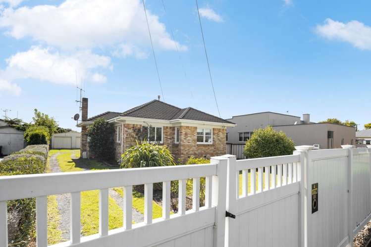 4 Olwyn Terrace_0