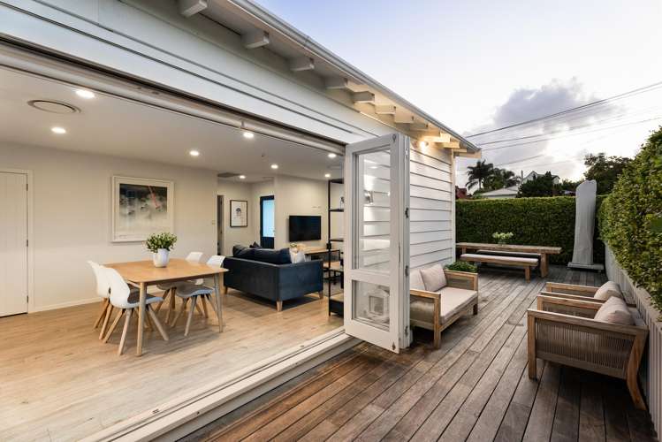 43 Kiwi Road Point Chevalier_16