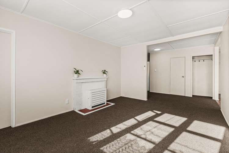 67 Barker Road_5