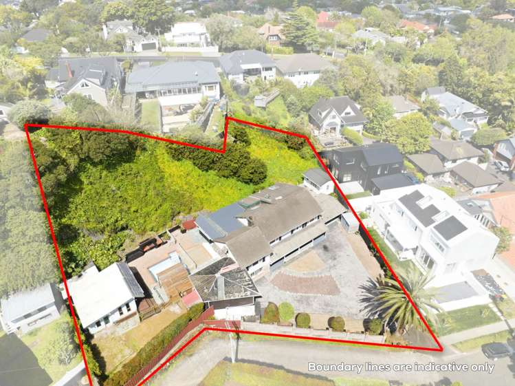 2 Queensway Three Kings_24