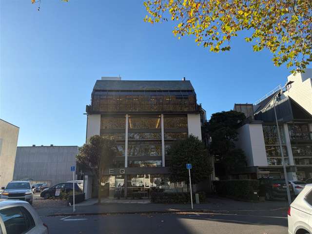 High Profile Ground Floor Office in the Heart of the CBD