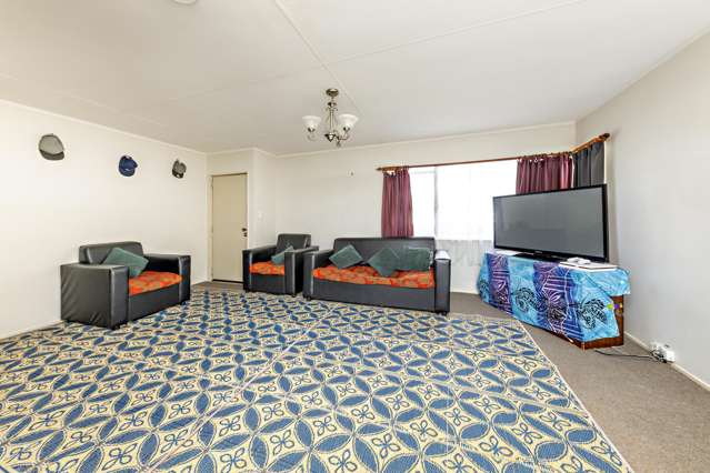 4 Haumia Way Otara_2