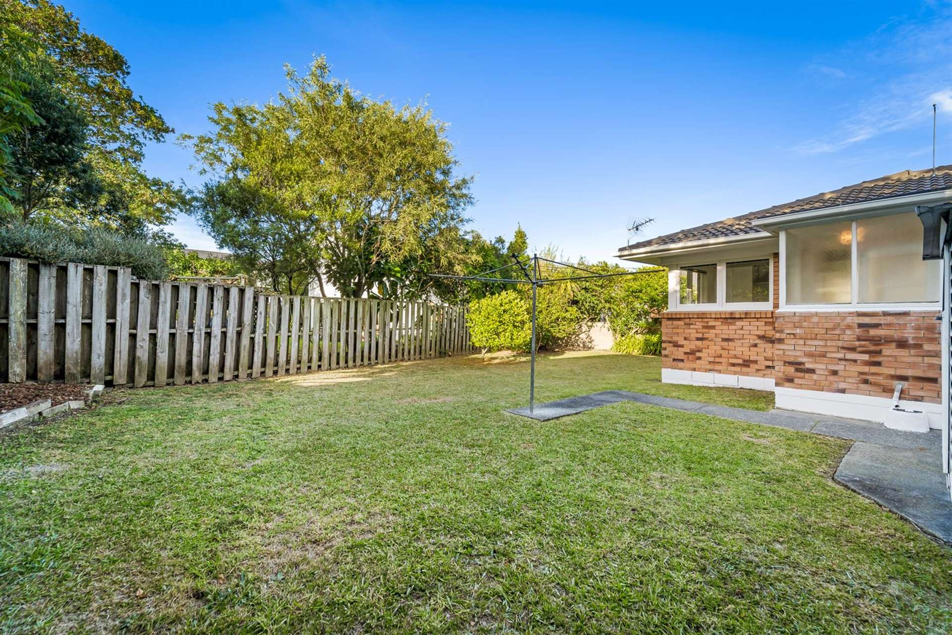 2/53 Richards Avenue Forrest Hill_0